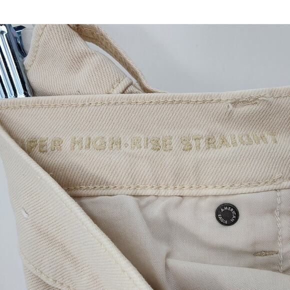 New NWOT American Eagle Super High Rise Straight Jeans Off White Size 12‎ - Picture 8 of 10